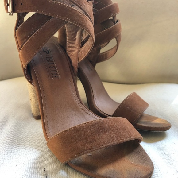 Leila Stone Sandals - Picture 4 of 7